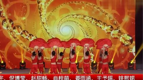 剧目群舞成人震撼视频,群舞成人震撼视频幕后揭秘