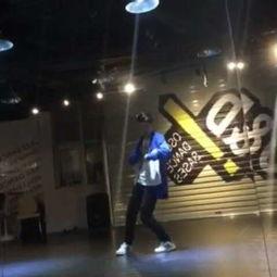 成人编舞嘻哈视频,揭秘成人嘻哈编舞视频的魅力与技巧