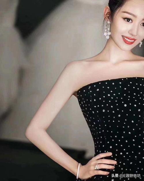 成人黑色纱裙写真视频,成人魅惑与时尚交融的视觉盛宴